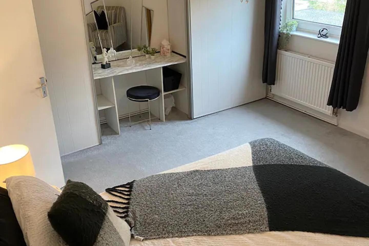 Ferienwohnung 2 Bed-Sleeps 4-Sea View-Pet Friendly-Parking Llanelli Exterior foto